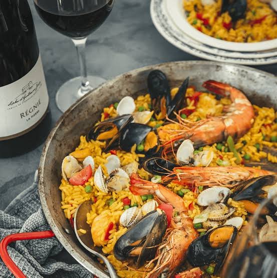 Paella & Pour - Juniper Estate