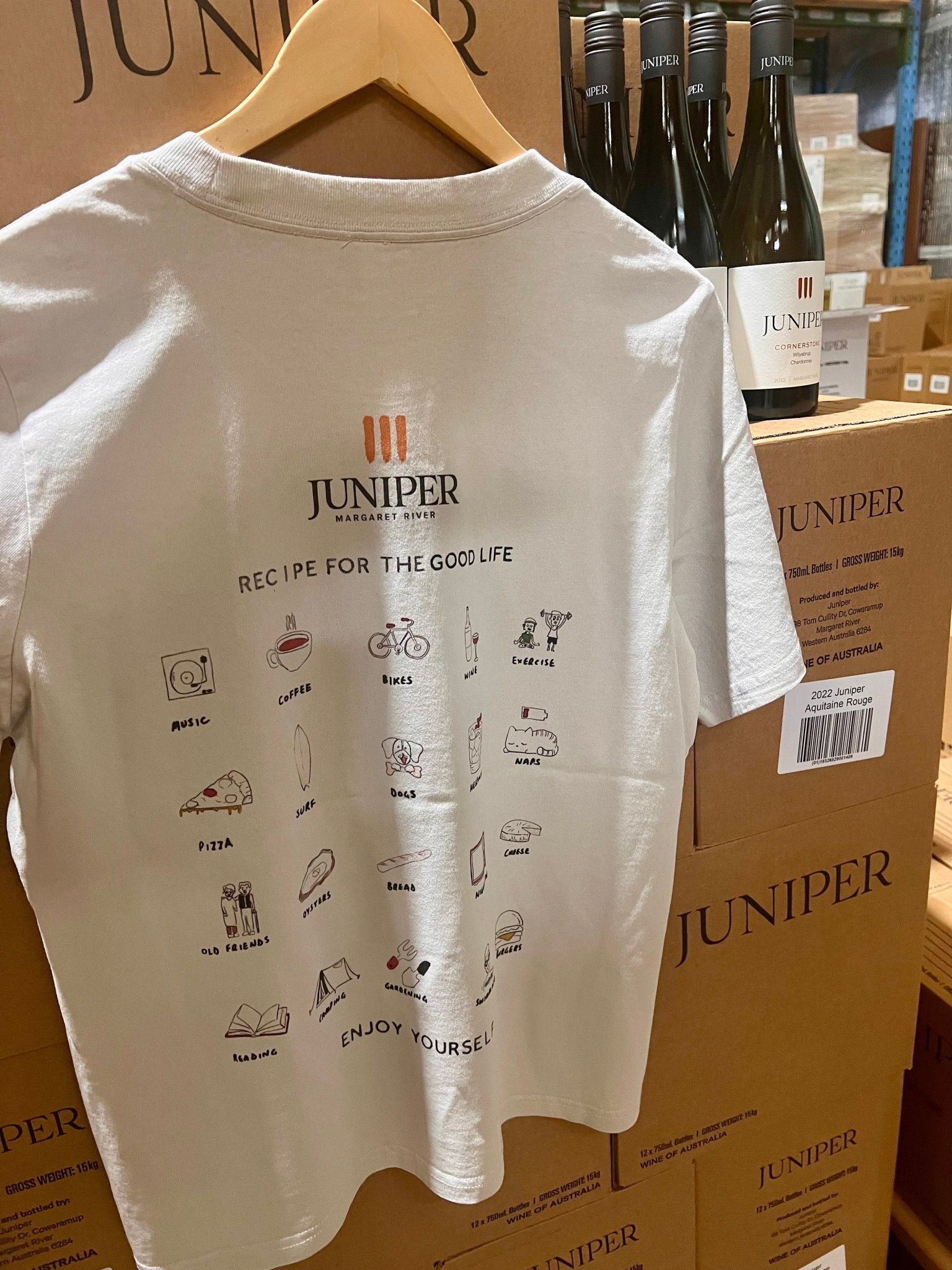 JuniperJuniper T-shirtMerchandise - Juniper Estate